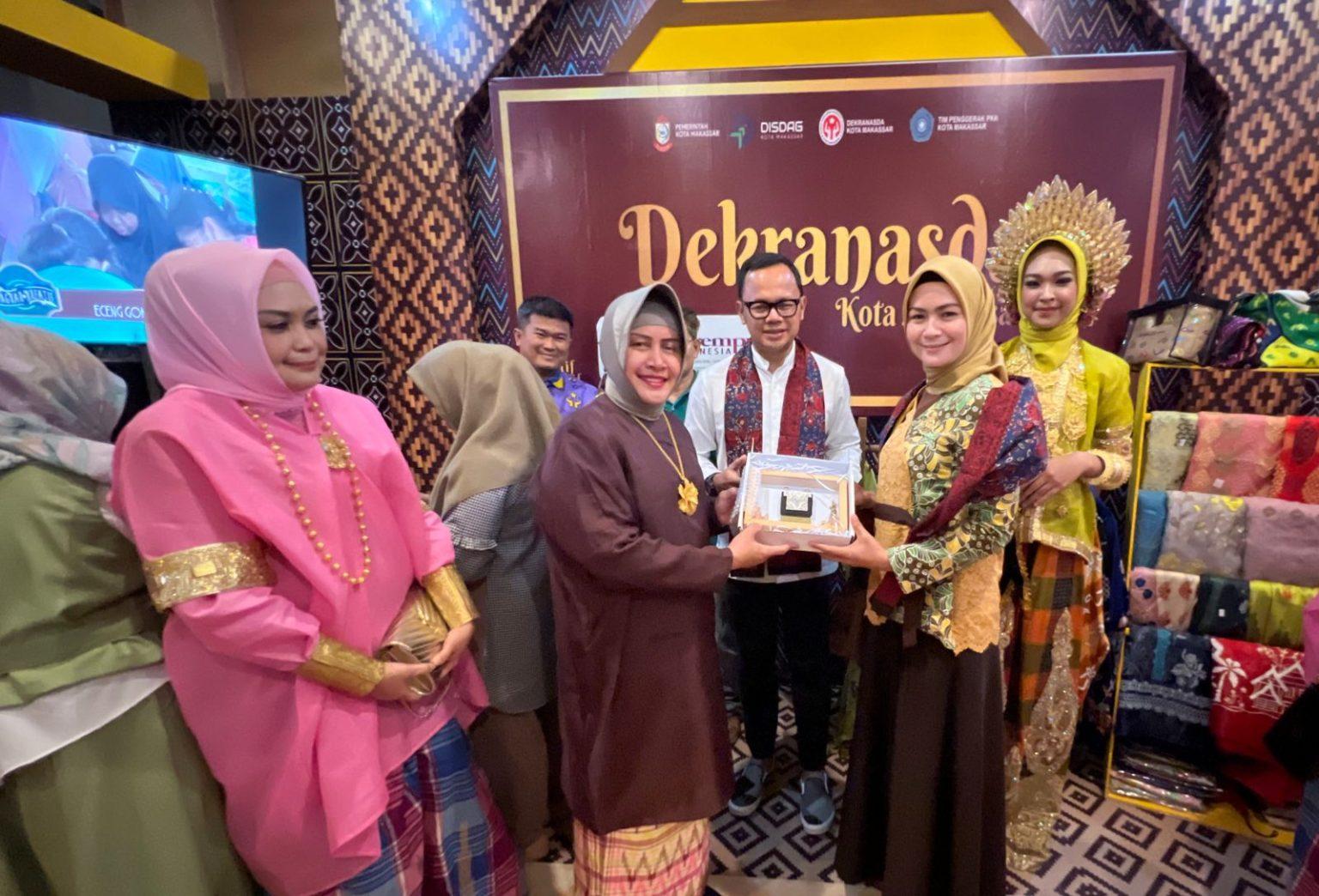 Bumbu Pallubasa Instan Jadi Rebutan Pengunjung “Perempuan Indonesia Expo” di Jambi
